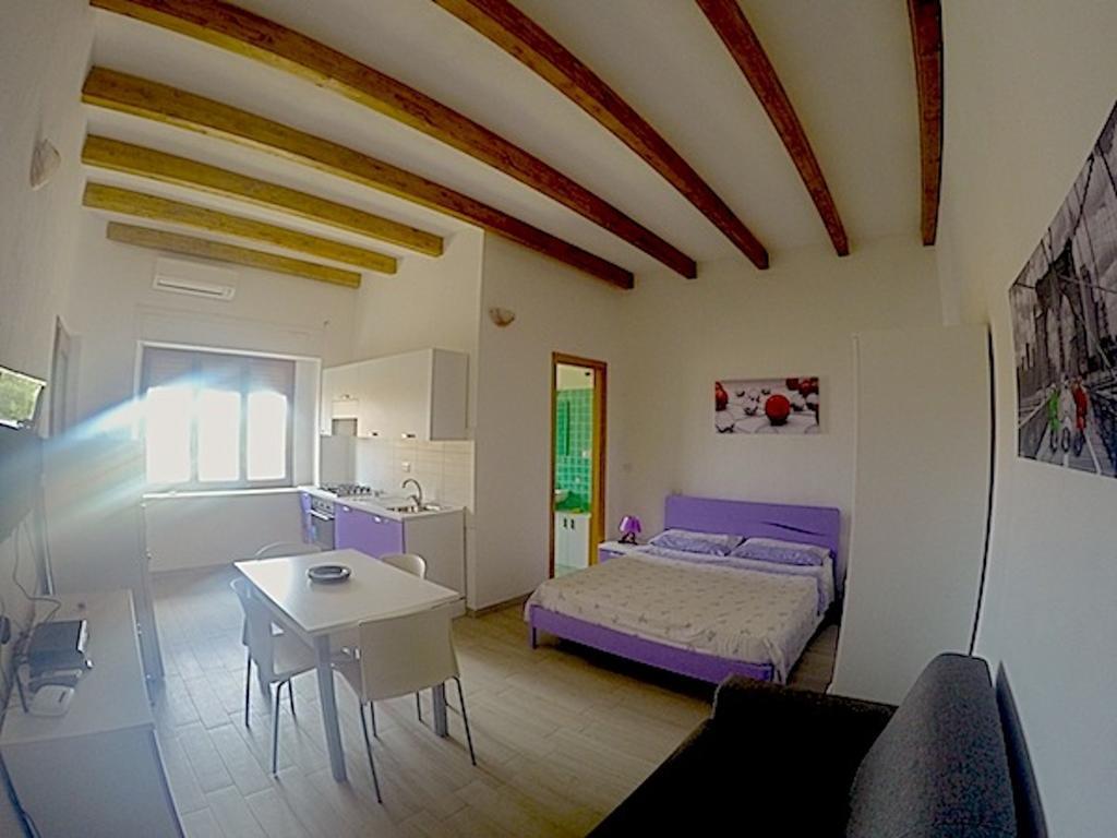 Quadrifoglio Affittacamere San Teodoro  Extérieur photo